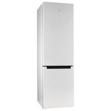 Холодильник с морозильником Indesit DS 4200 W